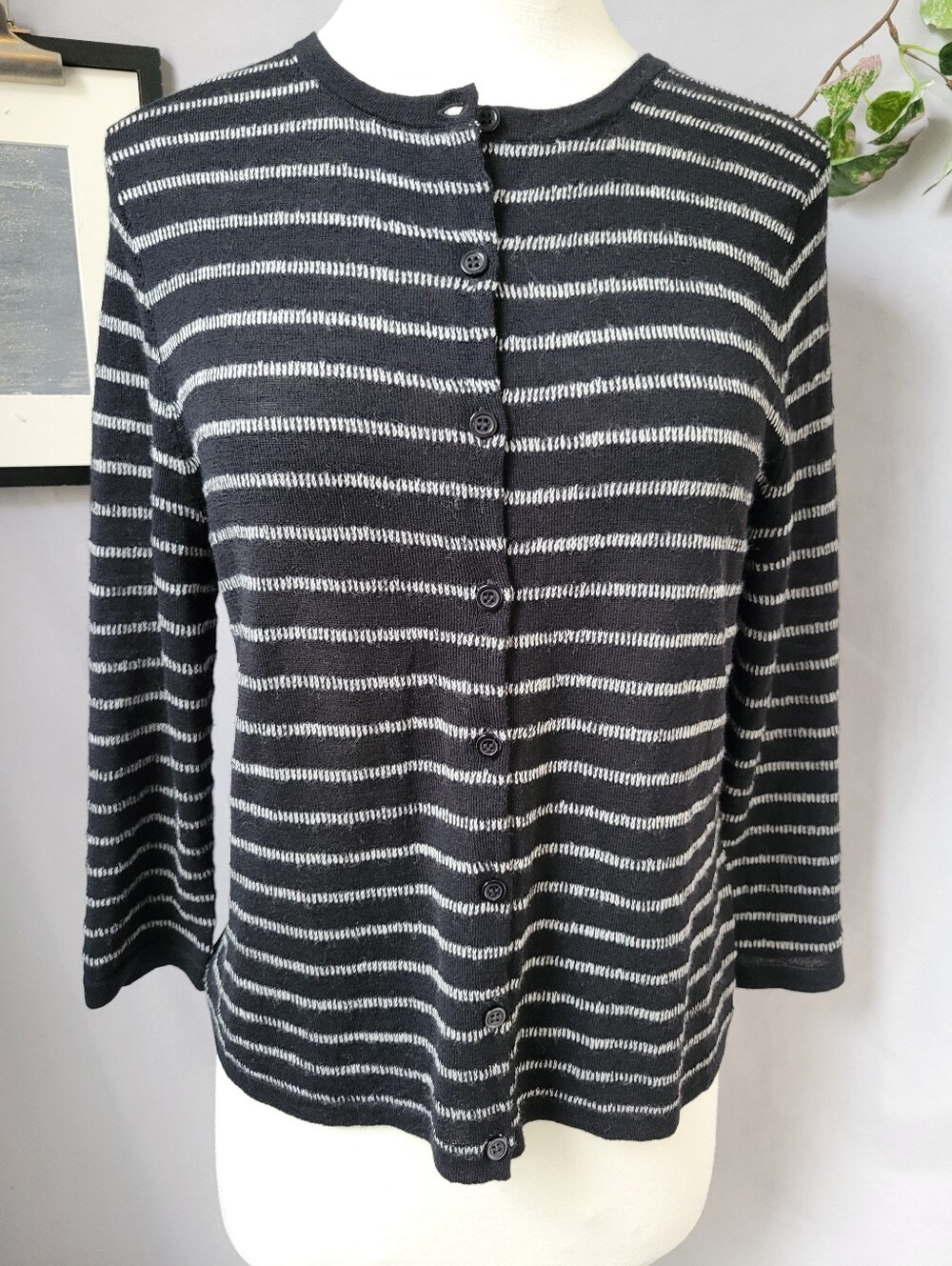 Garnet Hill Signature Eco Merino Cardigan Sweater Black M